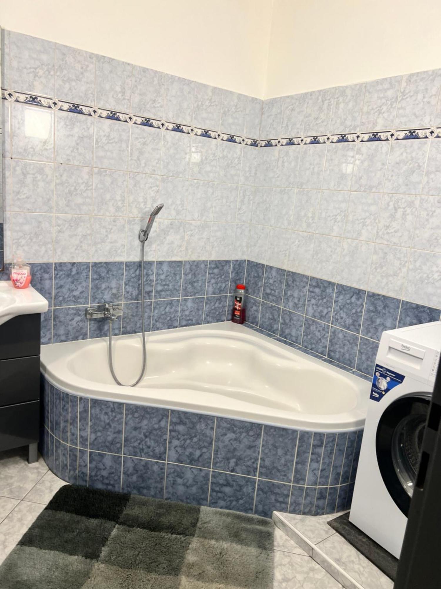 Krabcice Penzion Manes מראה חיצוני תמונה